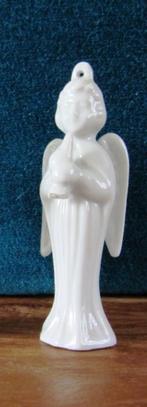 1 Porseleinen engeltje voor b.v. kerstboom - engel, Diversen, Kerst, Verzenden