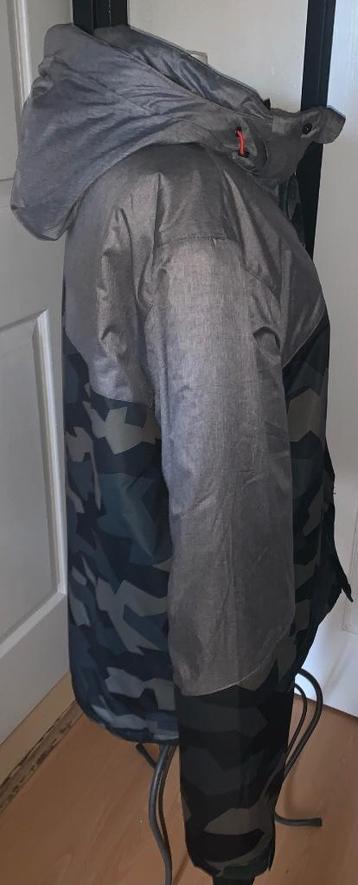 Mountainpeak ski/snowboard camouflage driekwart jas mt L beschikbaar voor biedingen