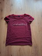 maat S sportief donkerrood Given shirtje met glansbiesje, Ophalen of Verzenden, Zo goed als nieuw, Korte mouw, Maat 36 (S)