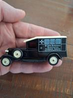 Modelauto - Lledo, Days Gone - Packard, Ophalen of Verzenden, Zo goed als nieuw