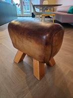Vintage Turnbok Kruk, Huis en Inrichting, Ophalen, Gebruikt, Bruin, Eén