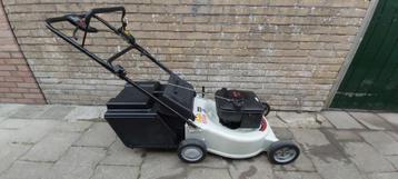 White outdoor products 21 grasmaaier zo goed als nieuw  beschikbaar voor biedingen
