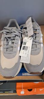 Adidas Retropy F2 - Maat 8 US, Service@adidas.de, Overige kleuren, Ophalen of Verzenden, Adi-Dassler-Strasse 1, 91074 Herzogenaurach, Germany