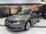 Volkswagen Passat Variant 1.4 TSI DSG Highline|Pano|Stoelver, Auto's, Volkswagen, Euro 5, Bruin, 122 pk, Origineel Nederlands