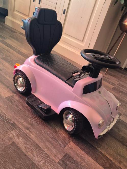 Elektrische loopauto Vw Beetle, accu, gaspedaal, muziek, Kinderen en Baby's, Speelgoed | Buiten | Accuvoertuigen, Zo goed als nieuw