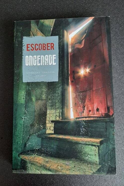 Escober - Ongenade, Boeken, Thrillers, Gelezen, Nederland, Ophalen of Verzenden