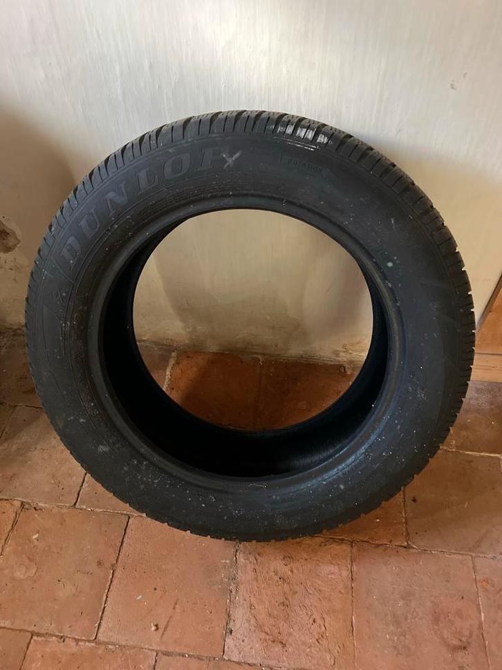 4x Dunlop Winterbanden 235/60R18 Sport 3D, Auto-onderdelen, Banden en Velgen, Band(en), Winterbanden, 18 inch, 235 mm, Personenwagen