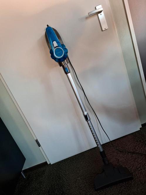 AVC800 Krachtige handstofzuiger met XL snoer, Witgoed en Apparatuur, Stofzuigers, Zo goed als nieuw, Stofzuiger, Minder dan 1200 watt