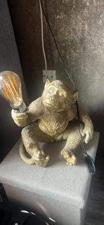Grote tafel lamp aap goud kleur, Ophalen of Verzenden, Zo goed als nieuw, Overige materialen, Minder dan 50 cm
