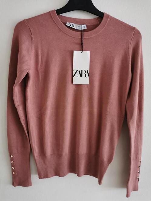 ZARA trui met sierknoopjes op de mouwen mt. M, Kleding | Dames, Truien en Vesten, Nieuw, Maat 38/40 (M), Roze, Verzenden