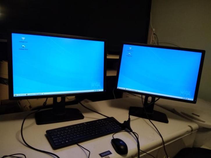Dell U2412M UltraSharp 24-inch Monitor. 2 stuks, Computers en Software, Monitoren, Refurbished, 60 Hz of minder, DisplayPort, DVI