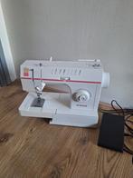 Singer naaimachine., Ophalen, Zo goed als nieuw, Singer