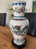 Porceleinen Chinese vaas uit 1985, Ophalen of Verzenden