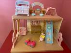 Sylvanian families nursery castle creche incl kinderwagen, Ophalen of Verzenden, Zo goed als nieuw