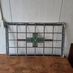 Oud glas in lood raam met kruis, Tuin en Terras, Ophalen, Gebruikt, Overige materialen, Overige typen