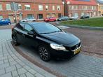 Volvo V40 1.5 T3 AUT |Keyless entry|Panorama|Harman Kardon|, 65 €/maand, 1498 cc, 4 cilinders, 700 kg