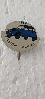 Citroën 2 CV AL 1964 (lelijk eendje), Verzamelen, Speldjes, Pins en Buttons, Ophalen of Verzenden, Gebruikt, Overige onderwerpen