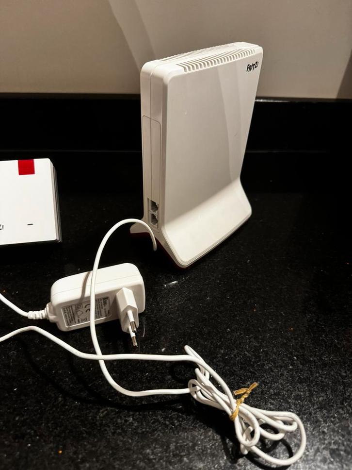 Fritz!Repeater 3000 mesh router, Computers en Software, WiFi-versterkers, Zo goed als nieuw, Ophalen of Verzenden
