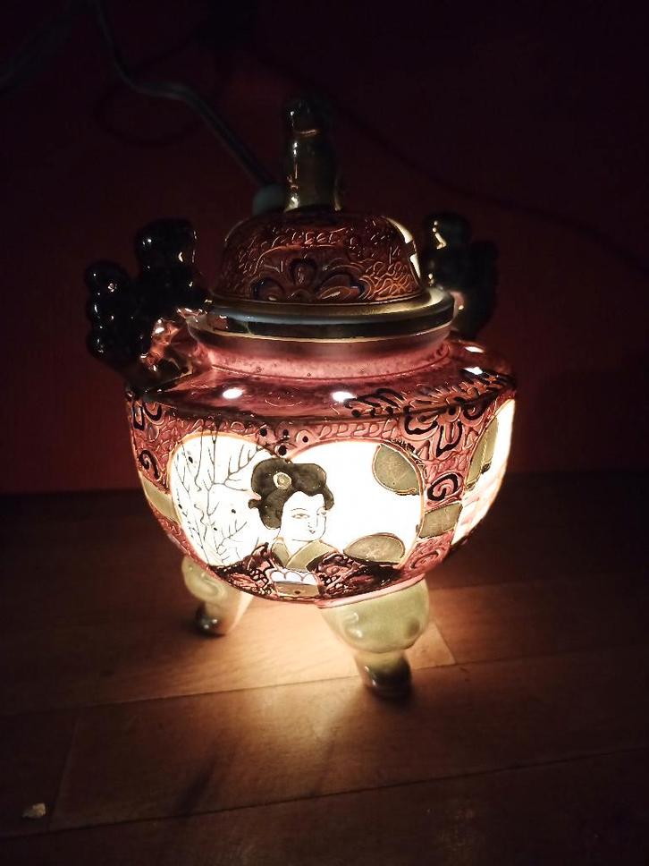 Parfumlampje Parfumlamp geurhuisje chinese dekseldoos, Antiek en Kunst, Curiosa en Brocante, Ophalen of Verzenden