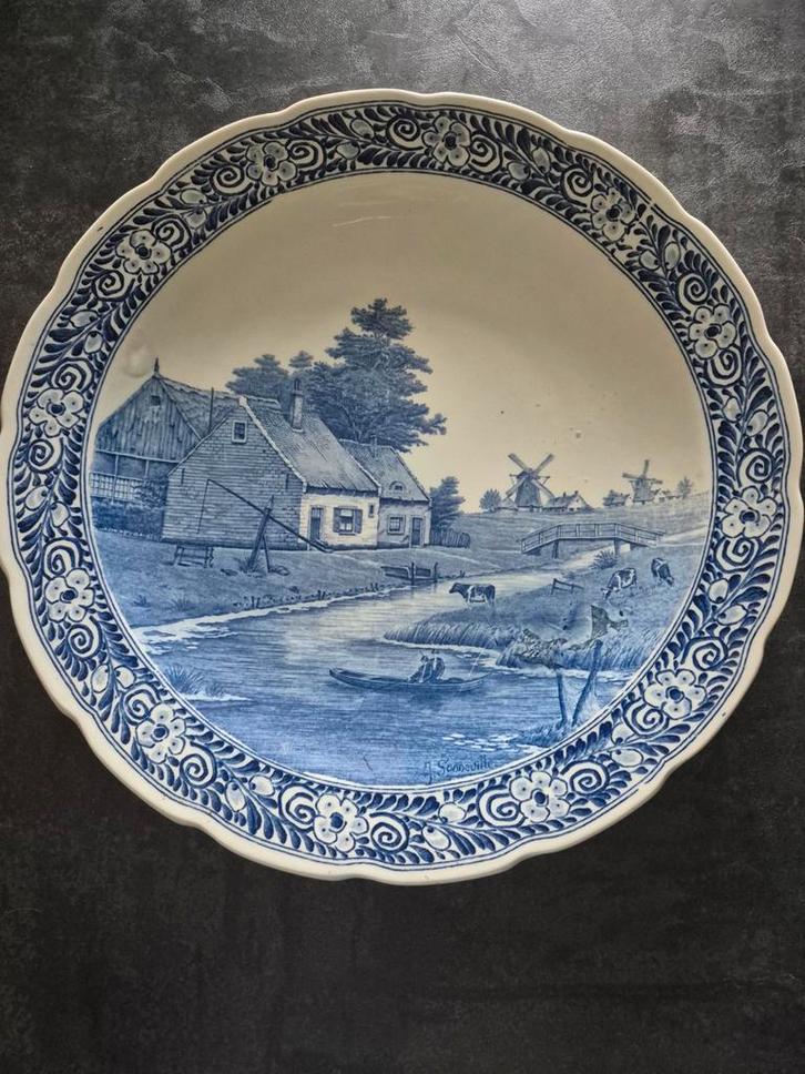Oud Delfts Blauw Wandbord met Landschap, Antiek en Kunst, Antiek | Wandborden en Tegels, Ophalen of Verzenden