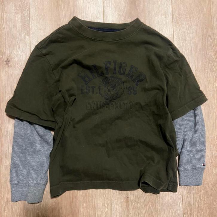 Tommy Hilfiger Kids trui – maat XS (4-5), kaki keurige staat, Kinderen en Baby's, Kinderkleding | Maat 140, Zo goed als nieuw