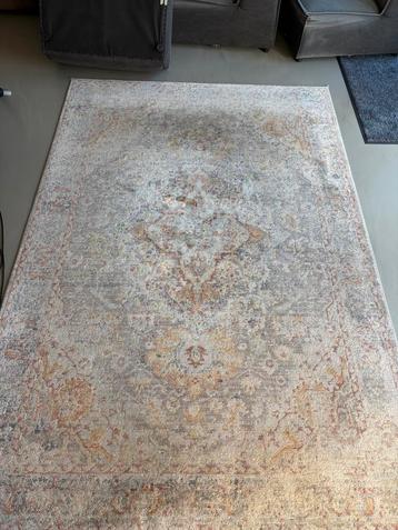 Vloerkleed 2x3 meter GRATIS beschikbaar voor biedingen