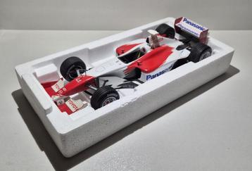 F1 Toyota TF102 Promotional Showcar Limited Edition 1/18 beschikbaar voor biedingen