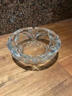 Kristallen asbak, Huis en Inrichting, Overige materialen, Wit, Ophalen of Verzenden, Zo goed als nieuw