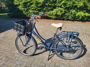 Altec Dutch fiets met krat - Heeze beschikbaar voor biedingen