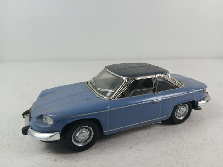 solido 1/43  panhard 24ct, Hobby en Vrije tijd, Modelauto's | 1:43, Zo goed als nieuw, Auto, Overige merken, Ophalen of Verzenden