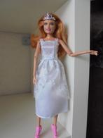 barbie trouwjurk nieuw, Ophalen of Verzenden, Nieuw, Barbie