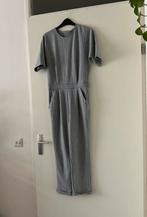 Jumpsuit Stradivarius, Kleding | Dames, Jumpsuits, Ophalen of Verzenden, Zo goed als nieuw, Maat 38/40 (M), Grijs