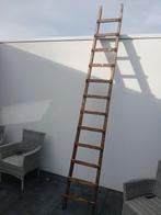 Oude houten ladder., Doe-het-zelf en Verbouw, Ladders en Trappen, Ophalen of Verzenden