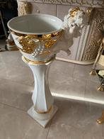 Mooie zuil met pot en engel, Huis en Inrichting, Woonaccessoires | Zuilen en Pilaren, Ophalen of Verzenden, Zo goed als nieuw