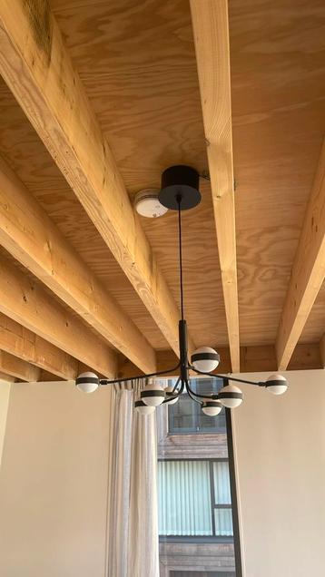 Hang lamp beschikbaar voor biedingen