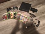 Xbox 360 slim compleet met spellen en 2 controllers, Spelcomputers en Games, Spelcomputers | Xbox 360, Met games, Met 2 controllers