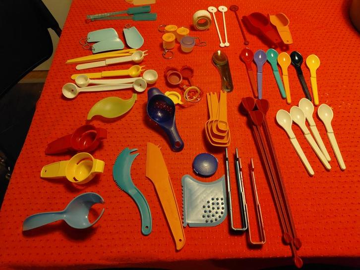 Vintage Tupperware Keukengerei Set, Huis en Inrichting, Keuken | Keukenbenodigdheden, Gebruikt, Ophalen of Verzenden