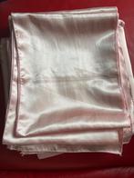 10 Roze Tafellopers - Gebruikt, - Feestdecoratie, Ophalen of Verzenden, Zo goed als nieuw, Feestartikel, Geboorte of Huwelijk
