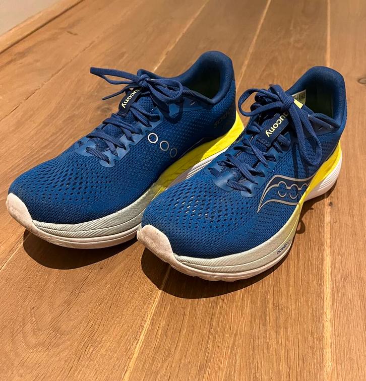 Hardloopschoenen Saucony Endorphin Trainer, Sport en Fitness, Loopsport en Atletiek, Zo goed als nieuw, Hardloopschoenen, Hardlopen