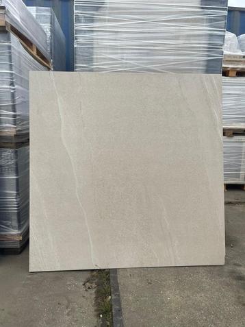Partij Uitverkoop Betonlook Beige Crema 120x120 tegels beschikbaar voor biedingen
