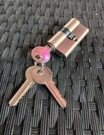 Cilinderslot met 3 sleutels nieuw, Doe-het-zelf en Verbouw, Hang- en Sluitwerk, Ophalen of Verzenden, Nieuw, Slot