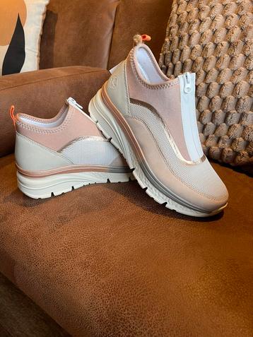 Nieuwe mooie Rieker schoenen 41 beschikbaar voor biedingen