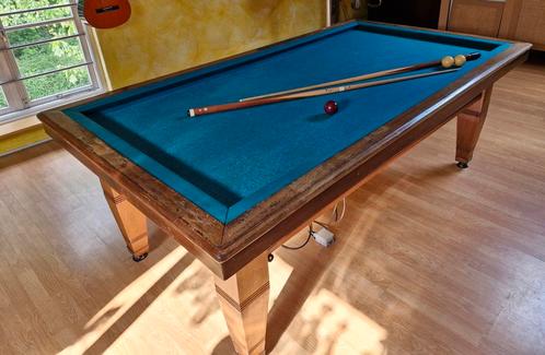 Biljart, verwarmbaar. 2.27 bij 1.25. Hoogte 0,84 cm, Sport en Fitness, Biljarten en Poolen, Gebruikt, Biljarttafel, Ophalen