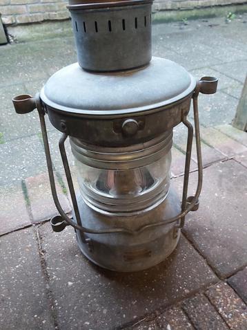 Grote antieke scheepslamp in zeer goede staat geen schade beschikbaar voor biedingen