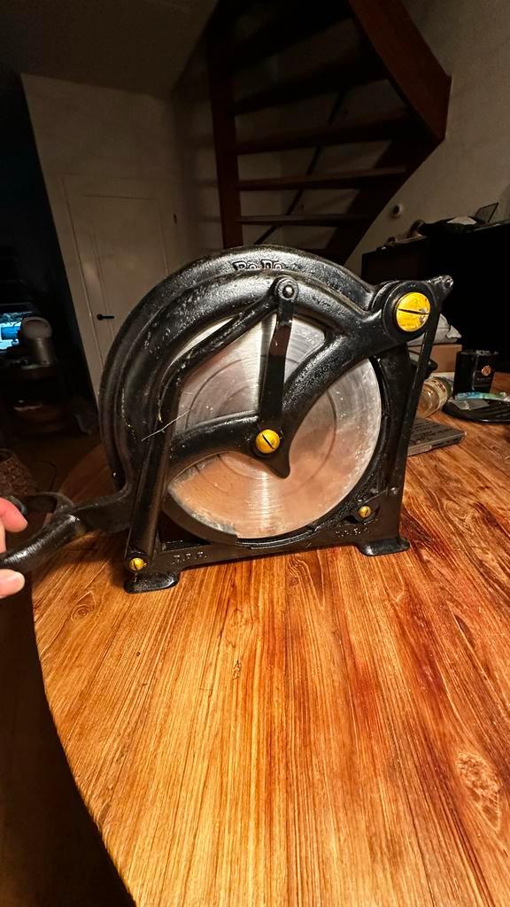 Antieke Snijmachine - Circa 1800, Antiek en Kunst, Antiek | Gereedschap en Instrumenten, Ophalen of Verzenden