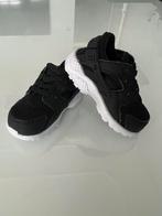 Nike huarache zwart nieuw maat 19,5, Ophalen of Verzenden, Nieuw, Jongetje of Meisje, Schoentjes