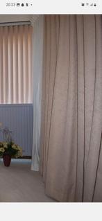 Mooie stevige kwaliteit zalm kleurige Gordijnen, Huis en Inrichting, Overige kleuren, 200 cm of meer, Ophalen of Verzenden, Zo goed als nieuw