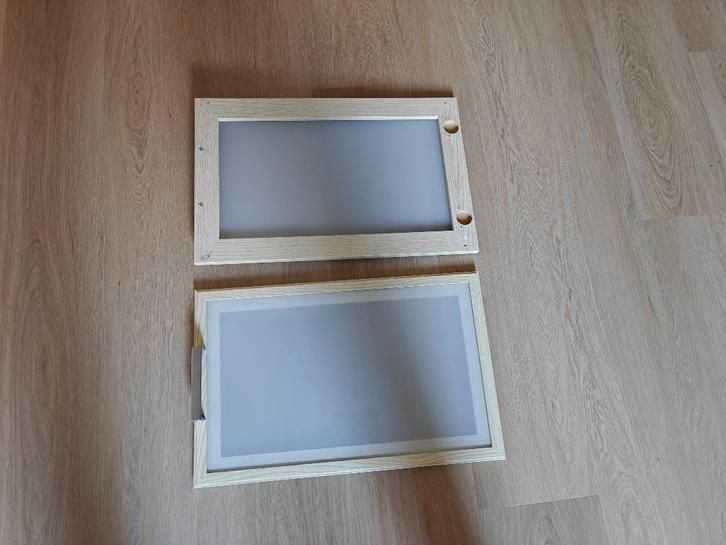 2 glazen deurtjes voor Ikea besta televisie kast, Huis en Inrichting, Kasten | Televisiemeubels, Zo goed als nieuw, Minder dan 100 cm