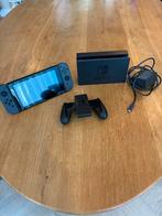 Nintendo Switch – Zwart – In zeer goede staat, Spelcomputers en Games, Ophalen of Verzenden, Zo goed als nieuw, Met 1 controller