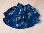 DONKERBLAUWE ROK MET RUCHES EN BLOEMETJES MAAT 92, Ophalen of Verzenden, Zo goed als nieuw, Meisje, Jurk of Rok